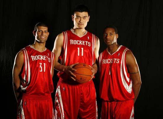 里程碑，颜骏凌已为上海海港出战500场比赛（颜骏凌达成里程碑：代表上海海港出战第500场）