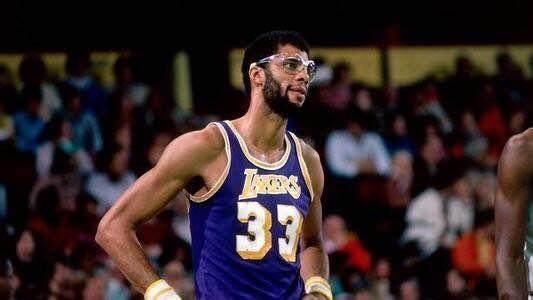 WTT总决赛抽签出炉，国乒首轮4场内战，张本美和倒霉陈幸同辟谣（WTT总决赛签表公布：国乒首轮4场内战，“张本美和倒霉”说法被陈幸同辟谣）