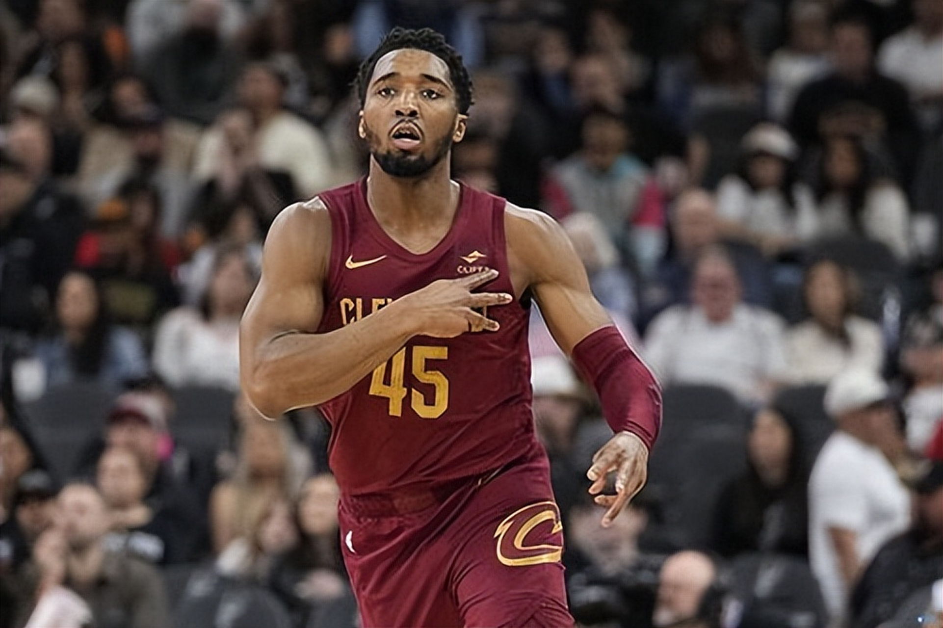 CBA俱乐部杯：山东高速首节领先遭逆转 102-106负广厦无缘两连胜（CBA俱乐部杯：山东高速开局占优遭翻盘 102比106不敌广厦无缘两连胜）