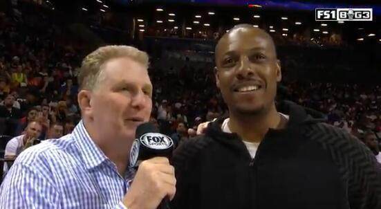 足坛一夜动态：AC米兰大逆转登顶意甲第1，B费创纪录曼联复仇狼队（足坛一夜速递：AC米兰逆转登顶意甲榜首，B费破纪录助曼联复仇狼队）