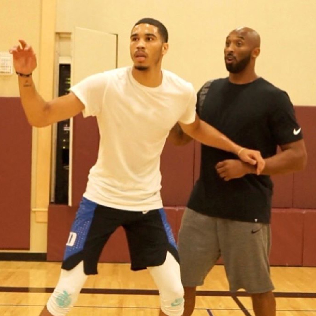 欧冠精彩进球回顾：梅西助攻亮点,（欧冠进球集锦：梅西助攻高光时刻）